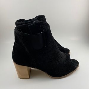 Black open toe bootie
